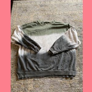 American Eagle sweatshirt